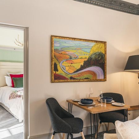 Royal View Apartments Kirkby Lonsdale Dış mekan fotoğraf